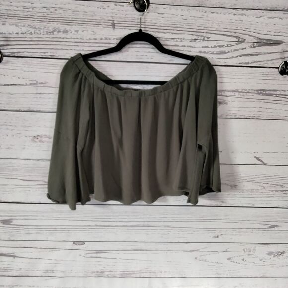 New without tags. "Solemio" woman's crop shirt - Picture 2 of 7